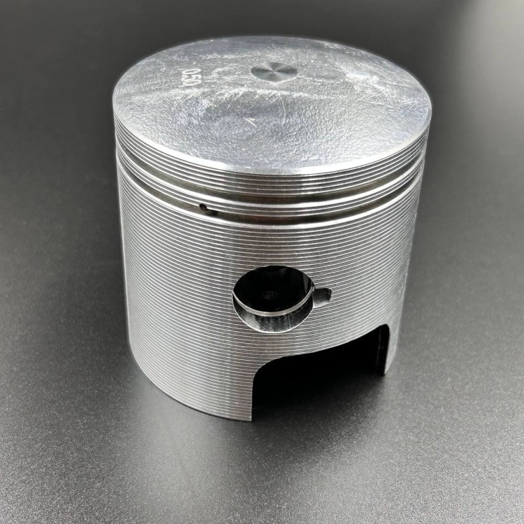 Поршневой комплект Suzuki DT25-30 (0.50mm) (12110-96353-0.50) (Sinera), арт. 12100-96353-0.50-TW,          POLY-MOTO 