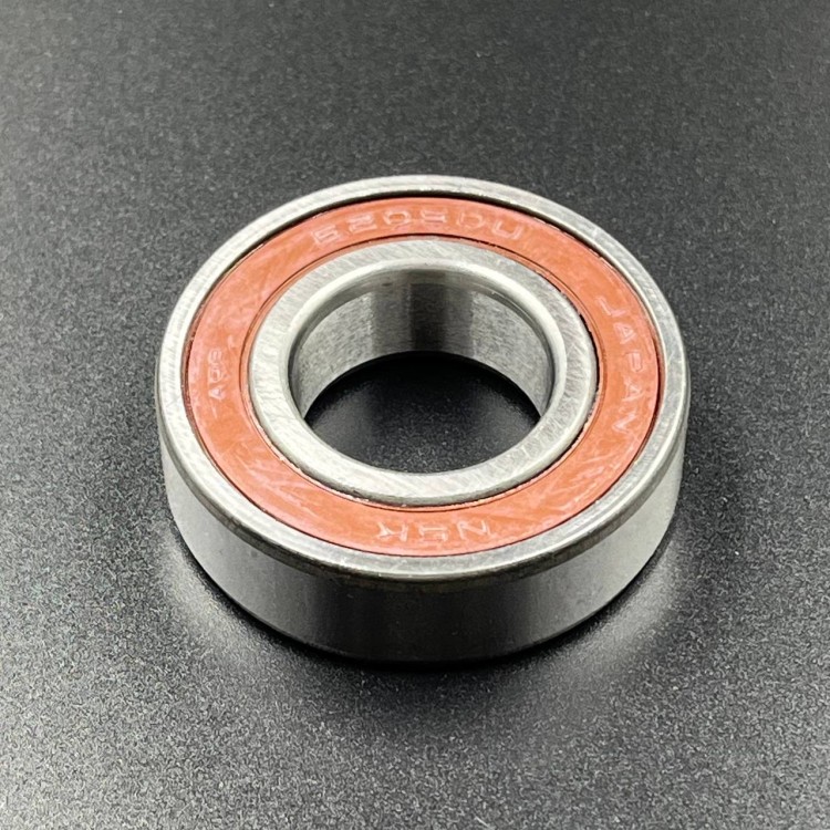 Подшипник снегохода, закрытый (25x52x15) (405404500, 503190795) (NSK), арт. 6205DDUCM,          NSK 