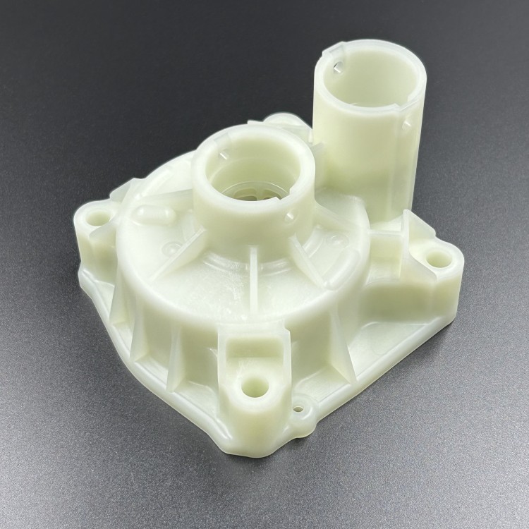 Корпус помпы охлаждения Yamaha F225-350 (Yamaha), арт. 6CE-44311-01,          YAMAHA 