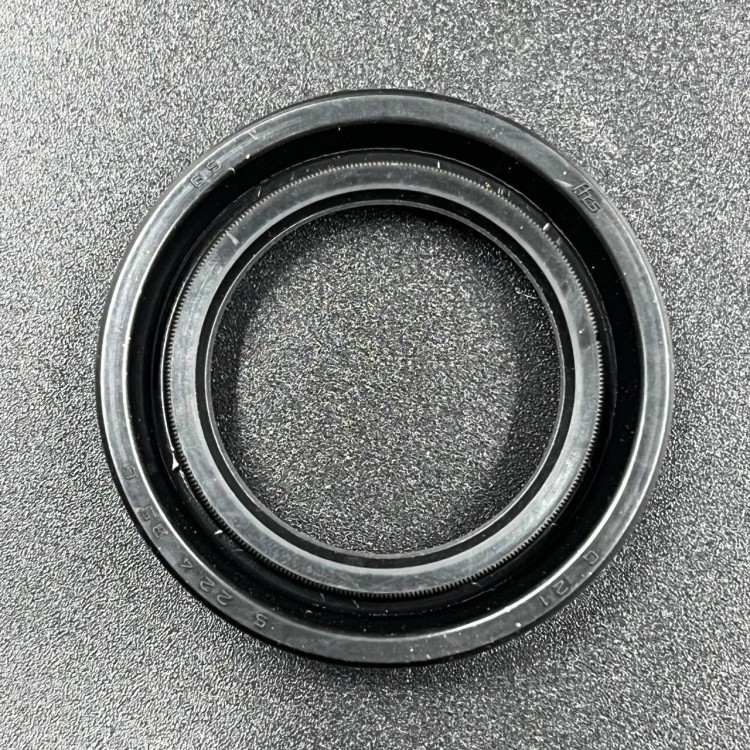 Сальник Yamaha (93101-22M15) (22.4x35x6) (Yamaha), арт. 93101-22M15,          YAMAHA 