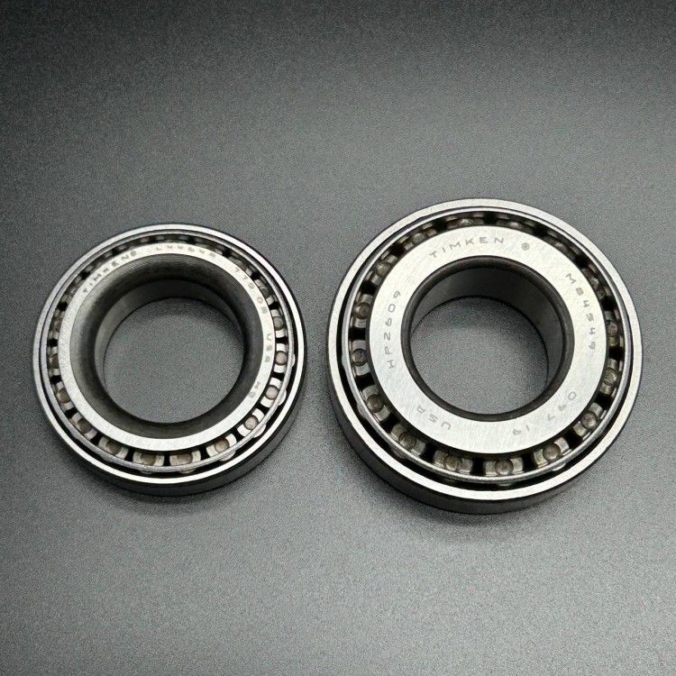 Комплект подшипников роликовых конических BEARING/SHIM KIT (Quicksilver), арт. 884327A02,          MERCURY 