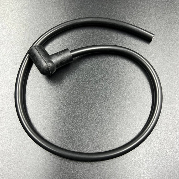 Колпачок свечной универсальный с бронепроводом (KINETIX), арт. 01-110-TW,          KINETIX 