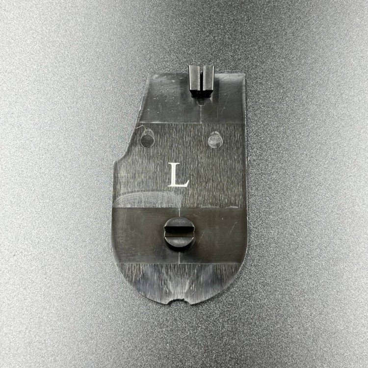 Крышка колонки Alpha (лев.) (Omax), арт. 8M2015937-TW,          OMAX 