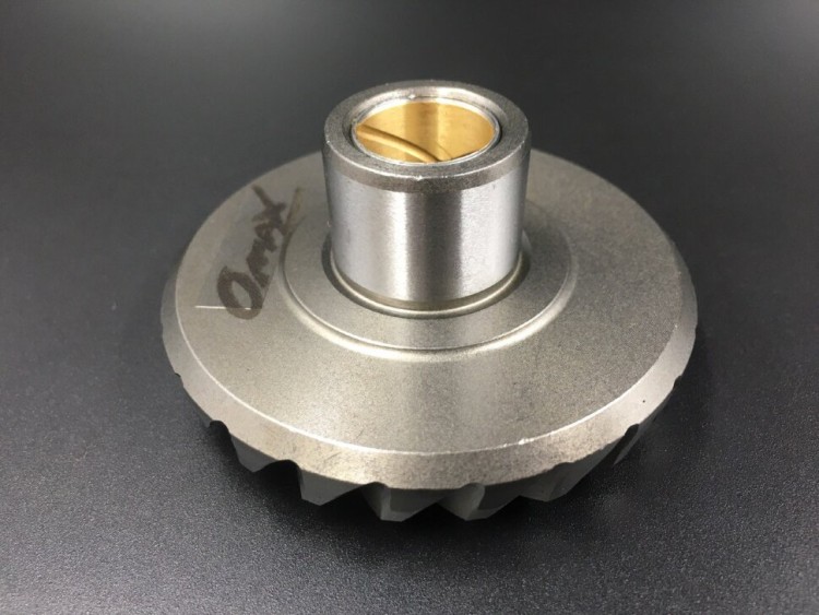 Шестерня переднего хода Suzuki DT20-30, DF25-30 (57510-89J00; 57510-96312; 57510-91L00; 57510-94L00), арт. 57510-89J00-TW,          OMAX  Шестерня переднего хода Suzuki DT20-30, DF25-30 (57510-89J00; 57510-96312; 57510-91L00; 57510-94L00), арт. 57510-89J00-TW,          OMAX