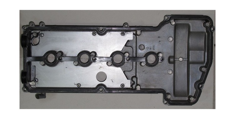 Крышка головки блока цилиндров Suzuki DF70A-90A, б/у, арт. 1117087L00000 used,          SUZUKI 