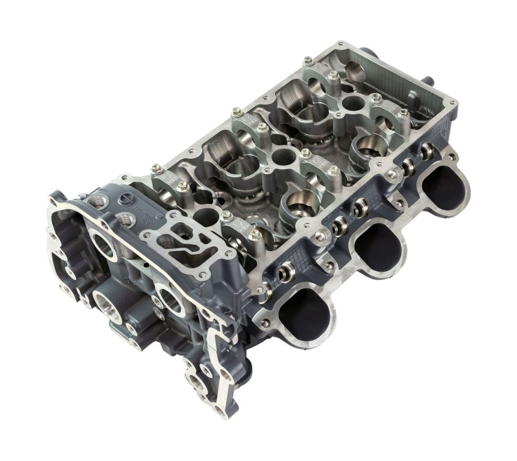 Головка блока цилиндров Suzuki DF350A(port), арт. 1110398L20000,          Suzuki 