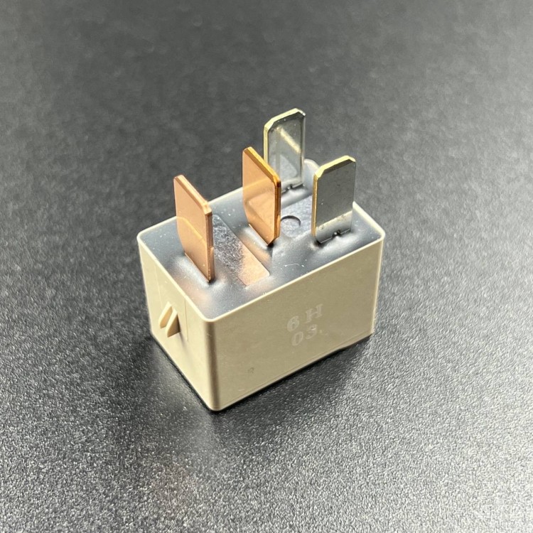 Реле стартера Suzuki DF9.9-350 (Suzuki), арт. 38860-76F01,          SUZUKI 