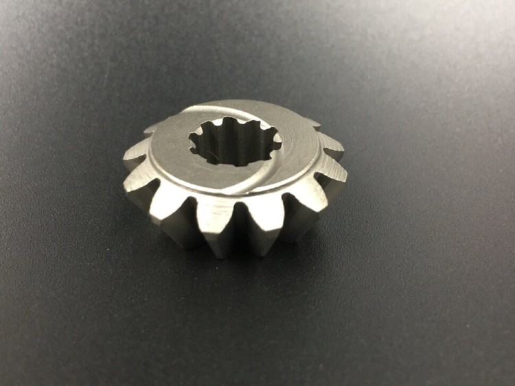 Шестерня вертикального вала (Пиньон) Yamaha 6-8 (6N0-G5551-00) (Osaka), арт. 6N0-G5551-00-TW,          OSAKA 