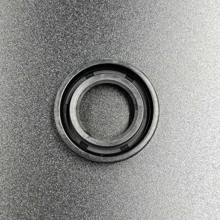 Сальник Tohatsu (101-00121-0 ; 26-803514 ) (20x35x7) (Omax), арт. 101-00121-0-TW,          Omax 