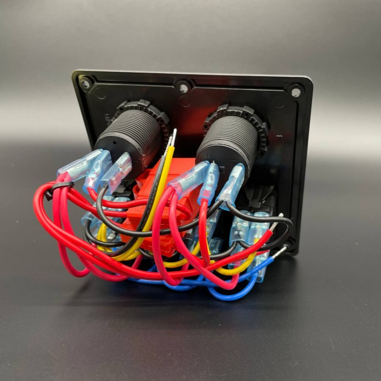 Панель управления (4 тумблера вкл/выкл, прикуриватель, 2 USB) (Sunfine), арт. SF50802-4H1P1U,          SUNFINE 