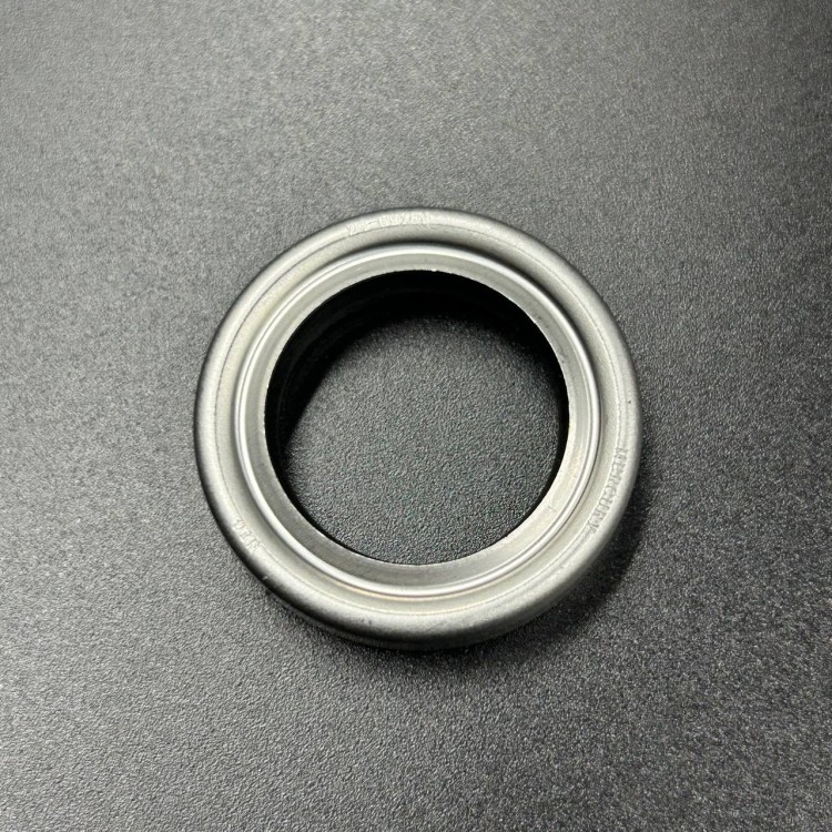 Сальник редуктора Mercury (22х33.3х8) (8M0203757) (Quicksilver), арт. 26-69189,          MERCURY 