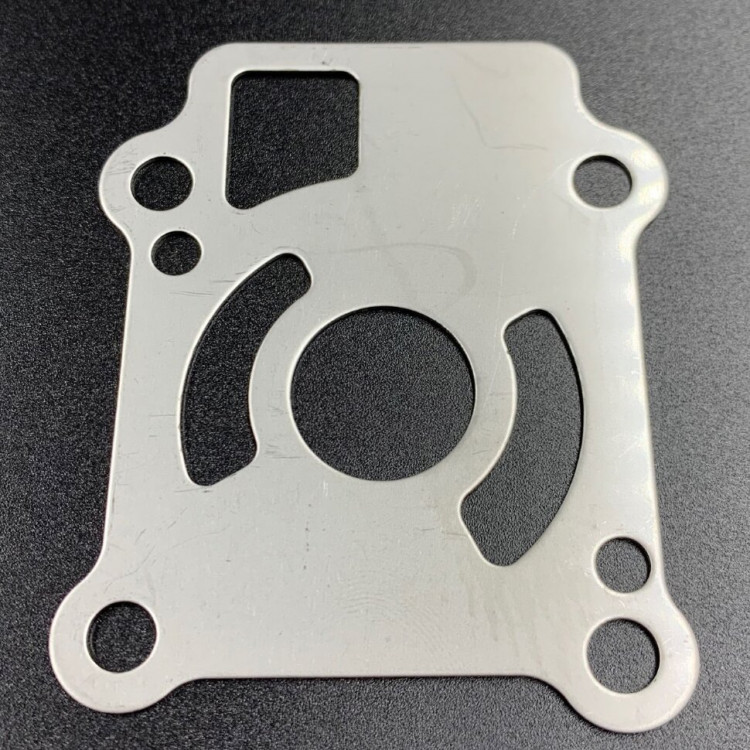 Пластина помпы охлаждения Tohatsu 25-30, M40C, арт. 348-65025-0-TW,          OSAKA 