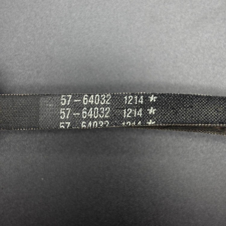 Ремень клиновой  Mercruiser CMD 4.2L (Quicksilver) OEM: 816544; 64032A1; 64032Q1, арт. 64032Q1,          MERCURY 