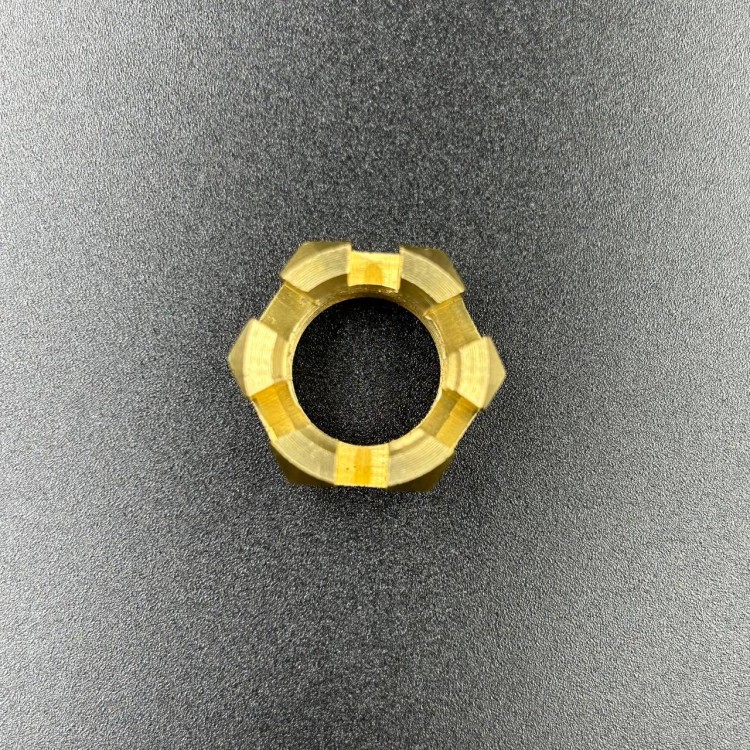 Гайка крепления гребного винта Yamaha 20-30, F20-45 (90171-16011) (Osaka), арт. 90171-16011-TW,          OSAKA 