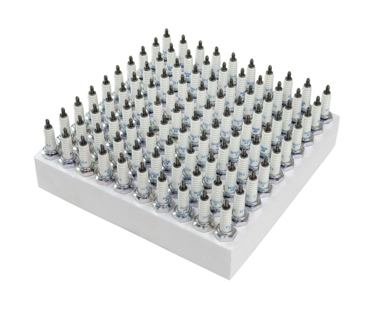 Свеча зажигания NGK DPR6EA-9 (упаковка 100 шт) Marine Rocket, арт. MR01030311BAG100,          MARINE ROCKET 