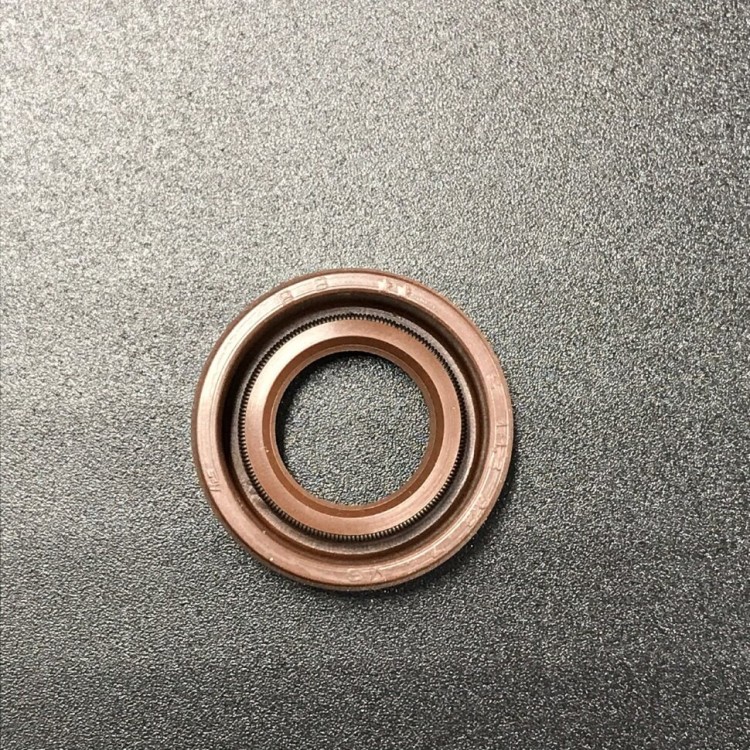 Сальник Yamaha (93101-12M26) (11.8x22x7) (Yamaha), арт. 93101-12M26,          YAMAHA 