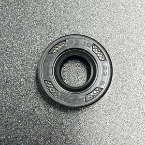 Сальник Suzuki (09283-10011) (10x22x8) (Suzuki)