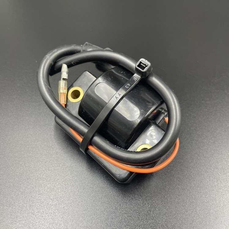 Катушка зажигания высоковольтная Yamaha E5D-E8D (Omax), арт. 677-82310-11-TW,          OMAX 