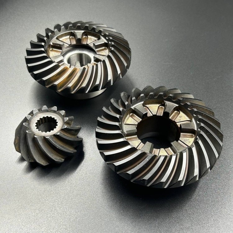 Шестерни редуктора (Комплект) Suzuki DF150-200A (57300-96870) (Suzuki), арт. 57300-96870,          SUZUKI 