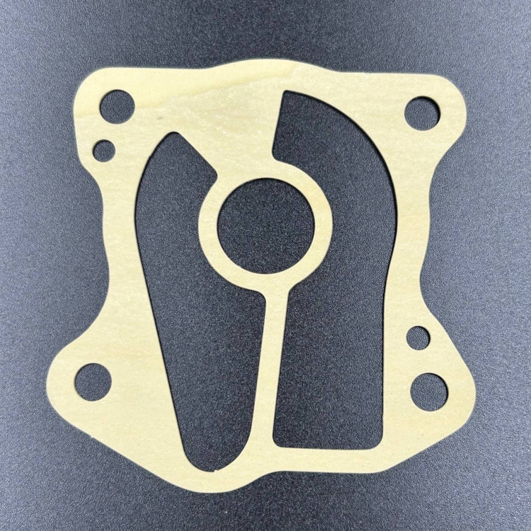 Прокладка под пластину помпы охлаждения Honda BF20-50 (Honda), арт. 19233-ZV5-000,          HONDA 