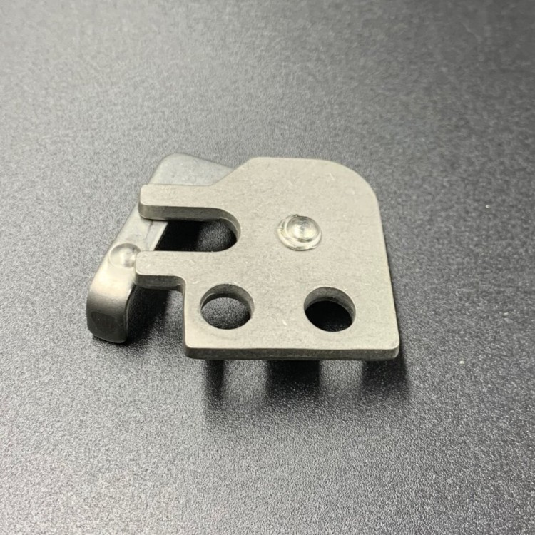 Фиксатор троса управления Tohatsu 30-40, арт. 345-83820-0,          TOHATSU 