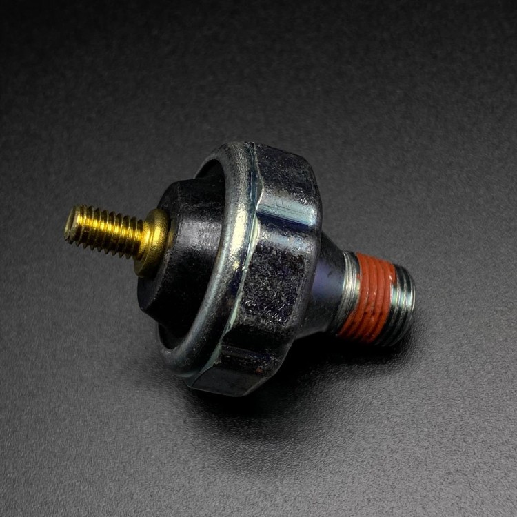 Датчик давления масла SWITCH KIT (Quicksilver), арт. 805605A1,          MERCURY 