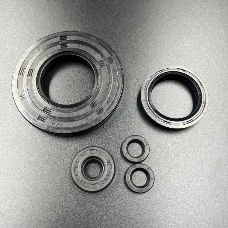 Полный комплект прокладок Ski-Doo 500 (2004-2009), 600 (2003-2010) (KINETIX), арт. 09-711283,          KINETIX 