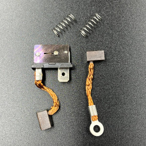 Щетки мотора гидроподъема (комплект 64E-43891-00 + 64E-43892-00) Yamaha 64E, Suzuki DF70-350, Honda