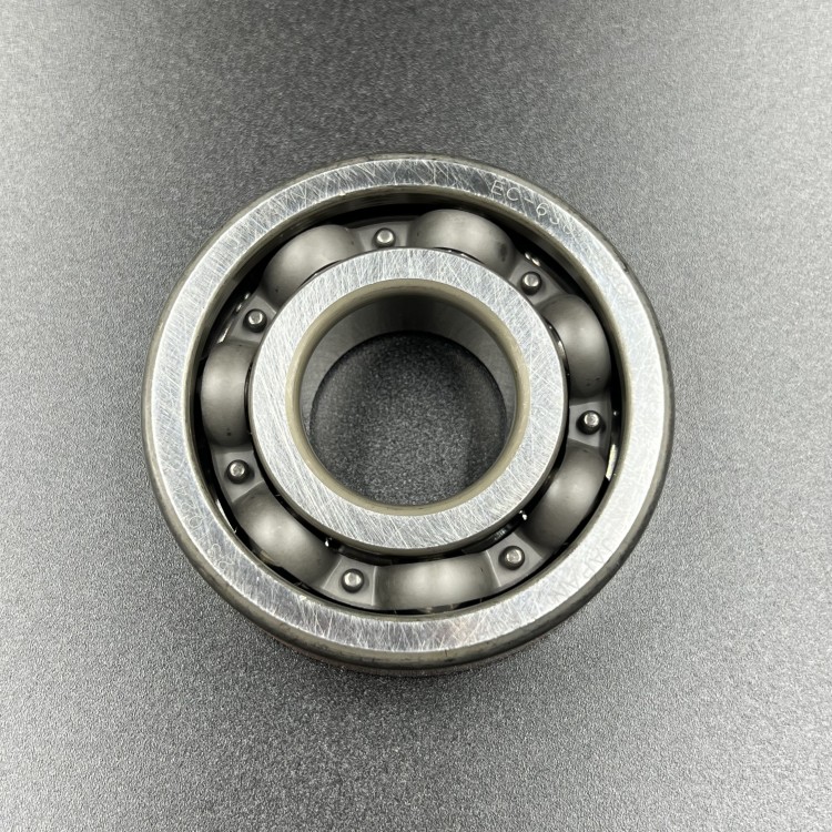 Подшипник коленвала шариковый Yamaha 40-50 (NTN) Япония (25x62x17)С4 (SINERA), арт. 93306-305U8-TW,          POLY-MOTO 