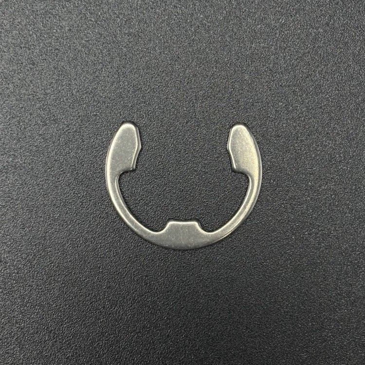 Кольцо стопорное стальное E RING (Quicksilver), арт. 8M2001669,          MERCURY 