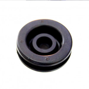 Заглушка отверстия тяги румпеля под Д/У (17-2.7) Tohatsu 9,9-40