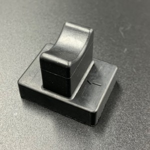 Демпфер опорный резиновый Tohatsu 8-9.8 (Нижний центральный) (Tohatsu)