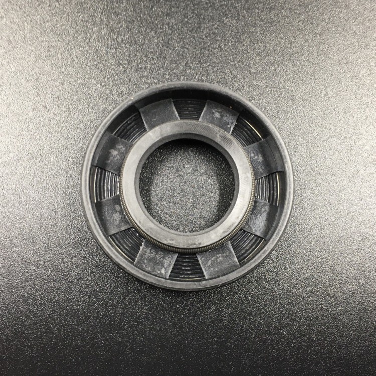 Сальник Tohatsu (3B2-00122-1) (20x40x7) (Omax), арт. 3B2-00122-0-TW,          OMAX 