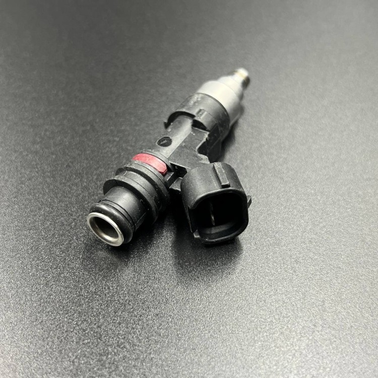 Топливный инжектор Suzuki DF40-60A (WUHU), арт. 15710-85K00-K,          WUHU 