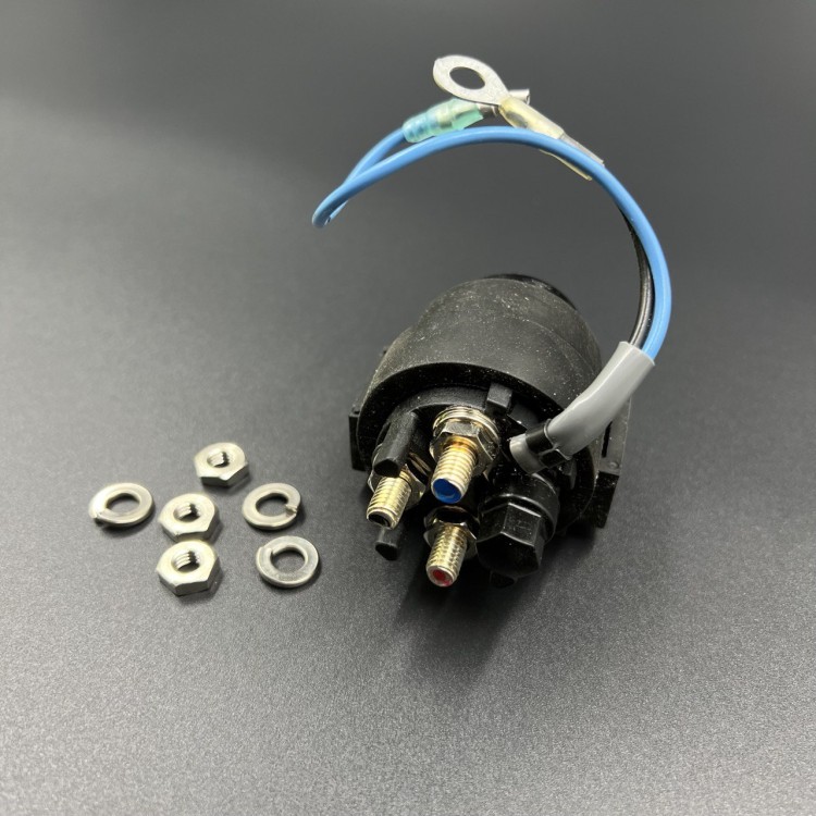 Реле гидроподъемника Yamaha (3 контакта) (6E5-8195B-01) (Yamaha), арт. 6E5-81950-01,          YAMAHA 