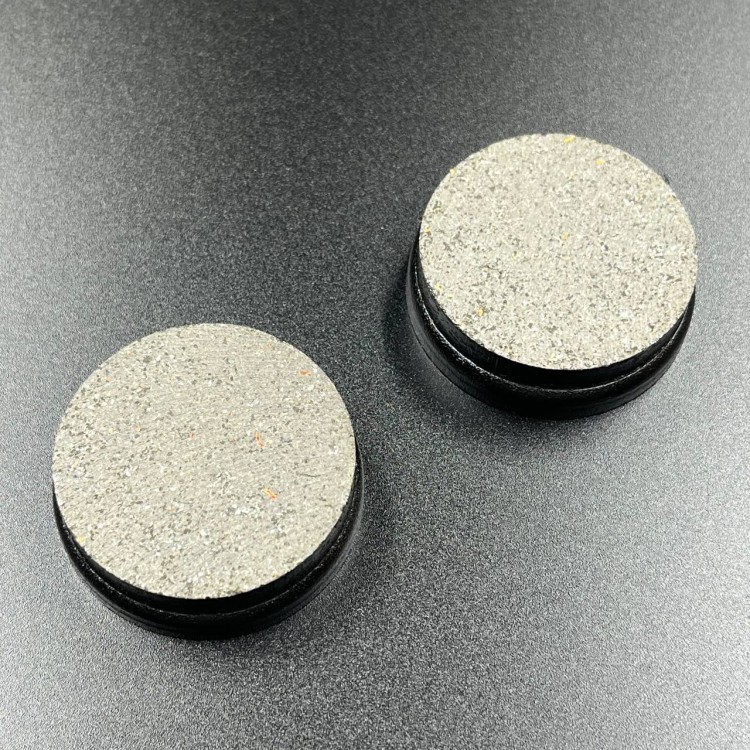 Колодки тормозные (карбон) (комплект) Yamaha VK540 (84X-25811-00/01)  (KINETIX), арт. 05-152-24K-TW,          KINETIX 