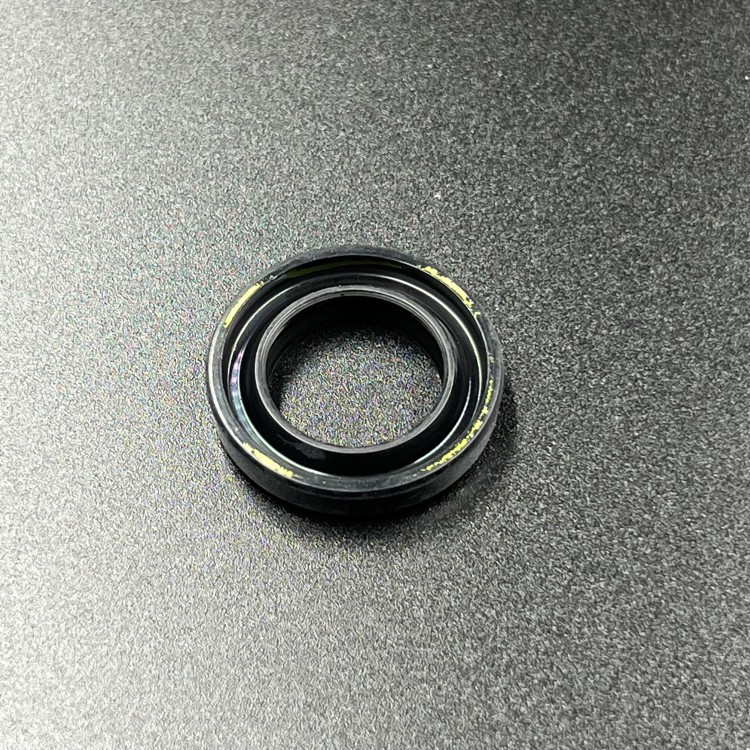 Уплотнение штока гидроподъема Yamaha 225-250, F200-300 (61A-43822-00) (Yamaha), арт. 69J-43822-00,          YAMAHA 