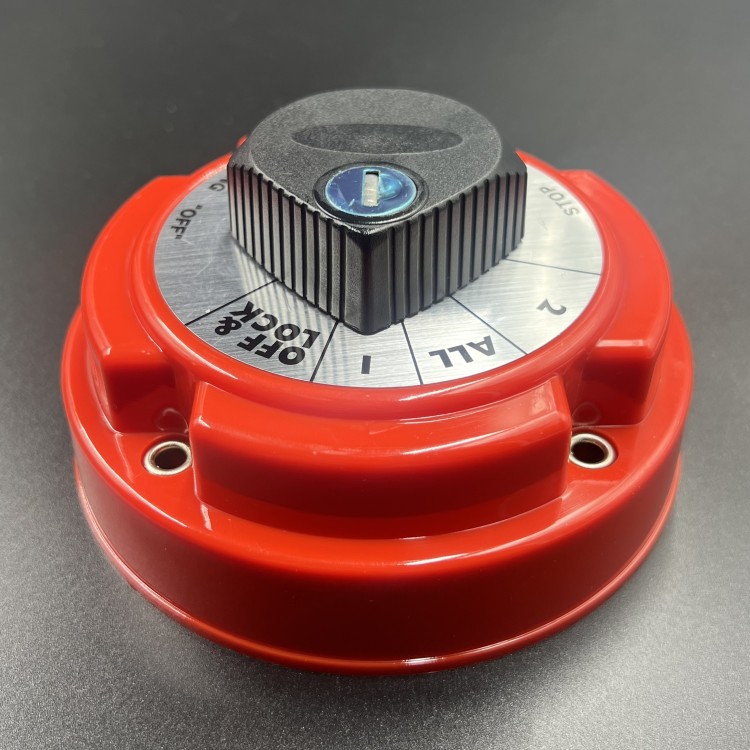 Выключатель массы "OFF-1-BOTH-2" (2 АКБ) с ключом (Omax), арт. YS-B1602-TW,          OMAX  Выключатель массы "OFF-1-BOTH-2" (2 АКБ) с ключом (Omax), арт. YS-B1602-TW,          OMAX