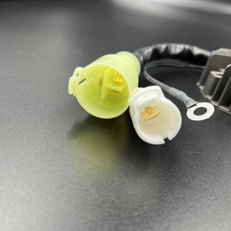 Реле-регулятор напряжения Suzuki DF60-70, DT150-225 (Выпрямитель) (PREMARINE), арт. 32800-92E20-K,          PREMARINE 