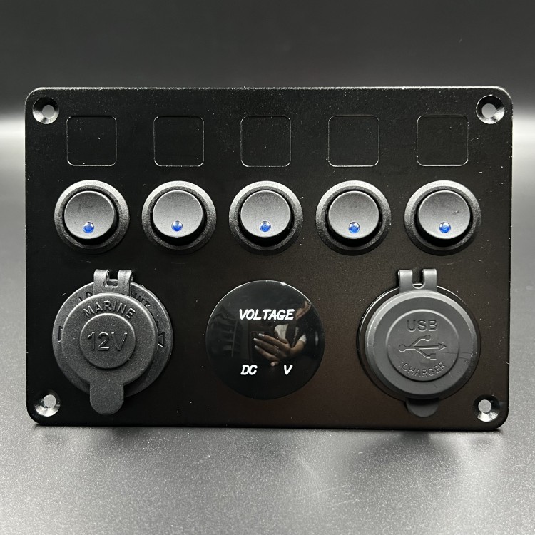 Панель управления(5 тумблеров вкл/выкл, вольтметр, прикуриватель, USB)(PREMARINE), арт. панель(5)-K,          PREMARINE 
