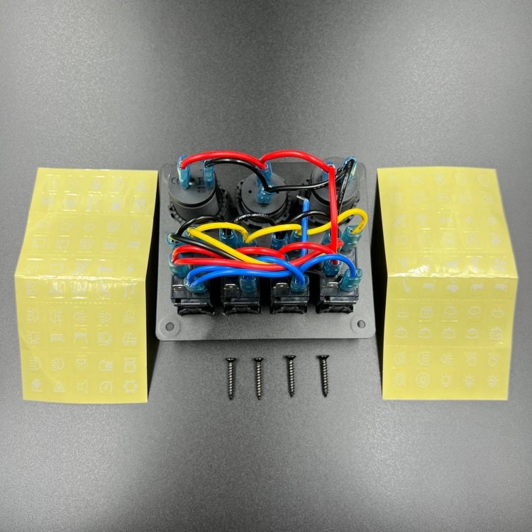 Панель управления (4 тумблера вкл/выкл, прикуриватель, 2 USB)(PREMARINE), арт. панель(4+)-K,          PREMARINE 