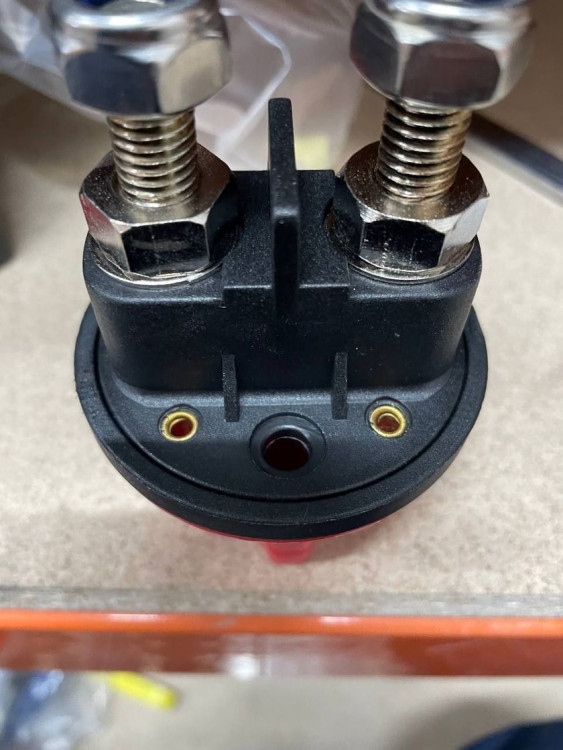 Выключатель массы Heavy Duty "ON-OFF" (1 АКБ) 180А, арт. 10090-HD,          AAA  Выключатель массы Heavy Duty "ON-OFF" (1 АКБ) 180А, арт. 10090-HD,          AAA