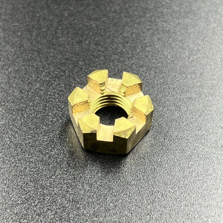 Гайка крепления гребного винта Tohatsu 6-9.8, MFS6-8  (YUELANG), арт. 369-64121-0-K,          TAIZHOU YUELANG POWER TECHNOLOGY 