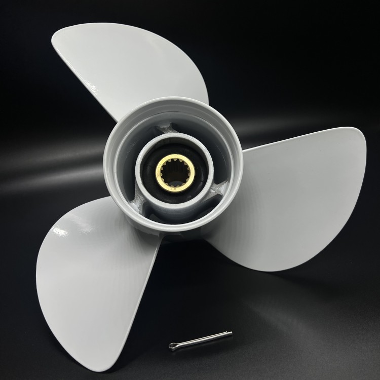 Гребной винт Yamaha 60-140, F70-F130 (D) Yanta (3x13 1/4x17) (Polastorm), арт. 4121-3133-17,          POLASTORM 