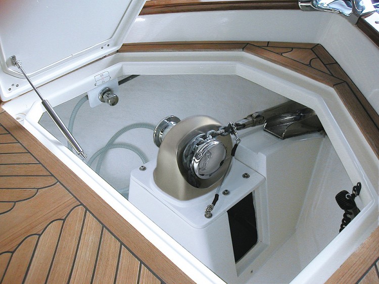 Якорная лебедка «Eagle», 700W, 12V, с барабаном, арт. 10236150,          Quick 