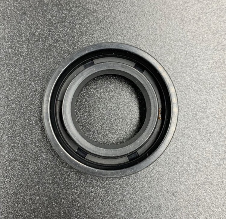 Сальник коленвала Tohatsu 8-9,8 MFS2.5-6  (101-00121-0; 26-803514 ) (20x35x7) (Osaka), арт. 101-00121-0-TW,          OSAKA  Сальник коленвала Tohatsu 8-9,8 MFS2.5-6  (101-00121-0; 26-803514 ) (20x35x7) (Osaka), арт. 101-00121-0-TW,          OSAKA