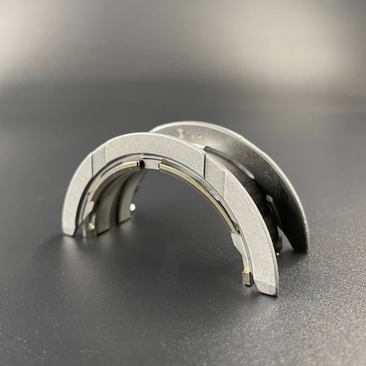 Вкладыш коренной Yamaha F75-115 (Red) (6D8-11418-20) (Yamaha), арт. 6D8-11418-20,          YAMAHA 