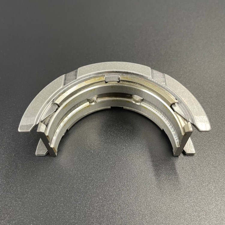 Вкладыш коренной Yamaha F75-115 (Red) (6D8-11418-20) (Yamaha), арт. 6D8-11418-20,          YAMAHA 