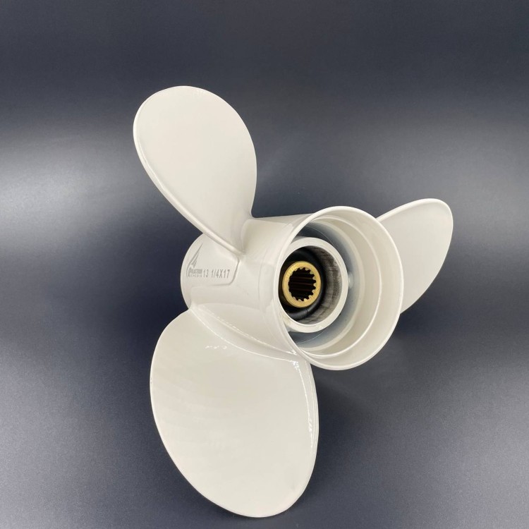 Гребной винт Yamaha 60-140, F70-F130 (D) Megara (3x13 1/4x17)  (Polastorm), арт. 4021-3133-17,          POLASTORM 