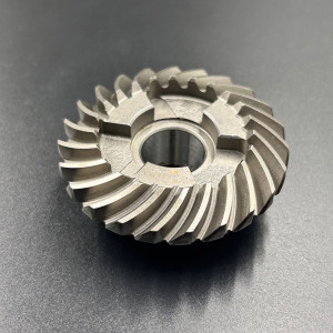 Шестерня заднего хода Suzuki DT9.9-15, DF9.9-15 (57521-93910; 57521-90L00; 57521-93902)